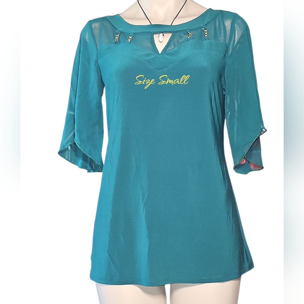 Green Asymmetrical 3/4 Sleeve Blouse
